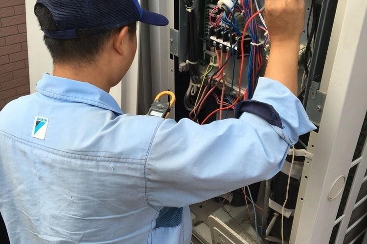 广州专业维修空调不制冷,移机 安装等维修服务